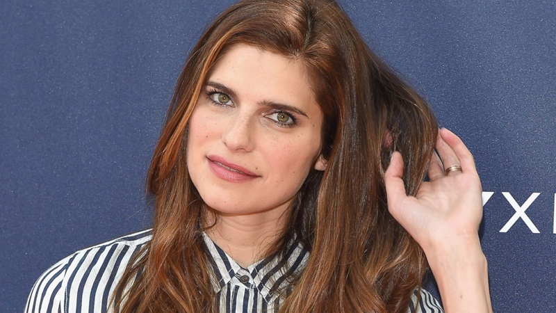 Lake Bell: A Comprehensive Biography 2